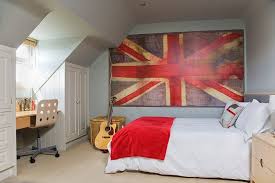 Room dividers & decorative screens : 15 Stylish Ways To Add The Union Jack To The Kids Room