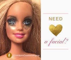 Araceli Oregel's Instagram, Twitter & Facebook