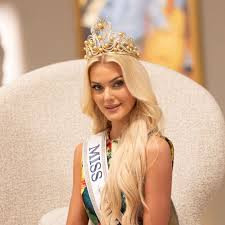 Anna schmidt nude pics so p411.com user I met the