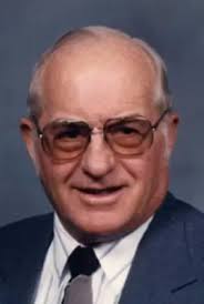 Kasandra Warren's Instagram, Twitter & Facebook