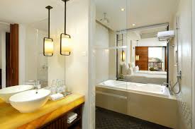 Quali sono i pullman più economici da bath a londra che si trovano di solito? Pullman Danang Beach Resort Deluxe Room 5 Star Hotel