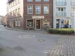 Das antiquariat wäre wohl außerhalb von münster kaum jemand bekannt, wenn hier nicht „wilsberg aus der gleichnamigen fernsehserie residieren würde. Wilsberg Drehorte In Munster Das Antiquariat Adresse