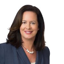 Laura Shelby's Instagram, Twitter & Facebook