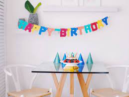 Now the same kid whose scraped knees you used to kiss is paying their own bills and entering a career. The 21st Birthday Present Ideas That Every Girl Will Love Society19 Uk