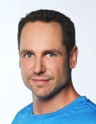 Matt Straight's Instagram, Twitter & Facebook