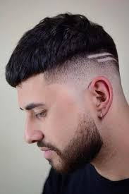 Lookbooks des grands salons, tendances. Cheveux Courts Hommes 2020 Voici 50 Coupes Tendances