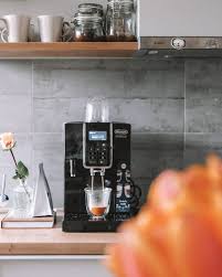 Delonghi coffee machine repairs so you are in a panic, you have stumbled out of bed and like every morning your first action is to make a coffee. Recenzija Moja Jutarnja Rutina Uz De Longhi Dinamica Aparat Za Kavu The Father Of Djordje