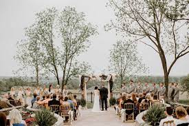 Vennebu Hill - Rustic Wedding Venue Unique Event Space Creative Meeting Retreat Facility - In Wisconsin Dells