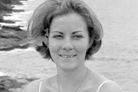 1967-06 Florence Wood-Simmons at Hawaii IMG014xc-bw