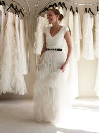 Casual Wedding Dress In Skirt T Shirt Style Description From Pinterest Com I Searched For This On Bing Co Wedding Skirt Casual Wedding Dress Casual Wedding