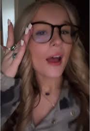 Chase Stapleton R Removal Cream Guy