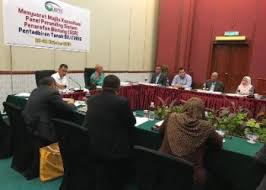 Kesemua permohonan akan disemak berdasarkan data agensi yang telah ditetapkan oleh kementerian kewangan malaysia, katanya dalam kenyataan di kuala lumpur, hari ini. Jabatan Ketua Pengarah Tanah Galian Persekutuan Mesyuarat Majlis Konsultasi Panel Perunding Sistem Penarafan Bintang Ssr Pentadbiran Tanah Bil 1 2018