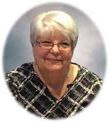 Ellen Wootton's Instagram, Twitter & Facebook