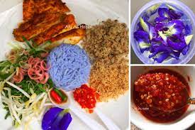 When it comes about kelantan, nasi kerabu is one of the food that you will search. Cara Masak Nasi Kerabu Golok Ayam Bakar Untuk Orang Diet
