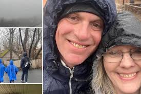 Fundraiser for Tracey Randall by Vicky D : Can you help Adam & Tracey  weather this storm?