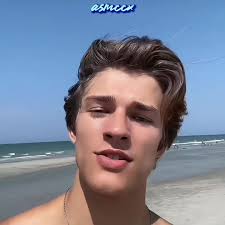 Alex Sampson and Jordi