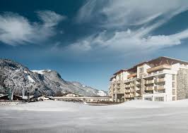 Velg blant mange lignende scener. Grand Tirolia Hotel Kitzbuhel Curio Collection By Hilton Kitzbuhel Updated 2021 Prices