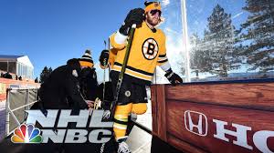 David pastrňák v noci opět uhranul hokejový svět. David Pastrnak Lights Up Lake Tahoe With Hat Trick For Bruins Vs Flyers Nbc Sports Youtube