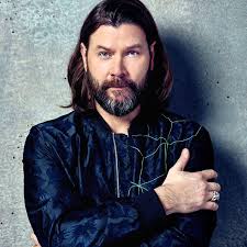 And this home we've made, this love we gave is all that matters what's yours, what's mine, we've both been blind to all that matters. Rea Garvey Fotos 2 Von 29 Last Fm