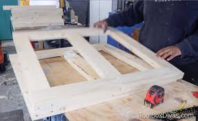 Homemade folding planer boards tackle and 16. Simple Diy Planer Stand Toolbox Divas