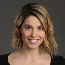 Regina Sandoval's Instagram, Twitter & Facebook