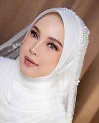 Modell Dan Muse Makeup (@nadiaagri) • Instagram photos and videos