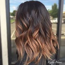 Here's a list of 11 different ways you can achieve gorgeous runway curls, without any damage. 17 Instagram Beach Wave Looks To Inspire Your Inner Surfer Girl