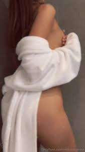 Mika Lafuente Nude Shower Video