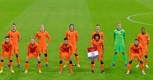 Oekraïne houdt kans op kwalificatie voor het wk voetbal van 2018. Spelers Nederlands Elftal Komen Maandag Met Statement Over Wk In Qatar Voetbalprimeur Nl