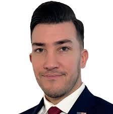 Nathaniel Thayer's Instagram, Twitter & Facebook