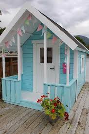 Pin Von Ruth Lingen Auf Garten Kinder Spielhaus Garten Gartenspielhaus Spielhaus Garten