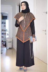 Pada tahun 2008, zaskia berusaha mewujudkan. 27 Model Baju Artis Terbaru 2016 Idemodelbusana Com Model Pakaian Muslim Desain Busana Gaya Berpakaian