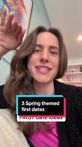 Carla Bloom's Instagram, Twitter & Facebook