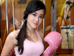Hasil gambar untuk CANTIK INDO