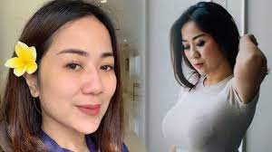 Welcome persatuan bangsa koleksi video random setiap hari di update terbaru salam croot kawan enjoy. Serba Salahnya Tante Ernie Si Tante Pemersatu Bangsa Terima 500 600 Dm Instagram Tiap Hari Tribun Kaltim