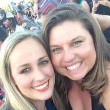 Julie Davis and Thomas Lietaert's Wedding Website