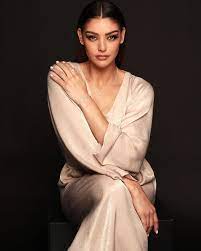 Free and private instagram story viewer. Szabo Kulcsar Edina V Instagram Makeupbybenyeibetti Zsofiavanessza Pakame Enci Gaspar Fashion Gaspar Edina