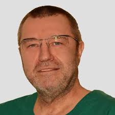 Hajszal Hijan in Budapest, Hungary