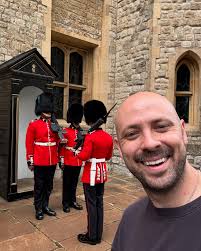 This summer I had 40 days off so I tried to take as many stupid selfies as  I could. #livelaughlove