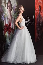 See Jennifer Lawrence S Wedding Dress From All Angles Jennifer Lawrence Dress Jennifer Lawrence Style Wedding Dresses
