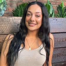 Lizzy (@lizzyvenditti)