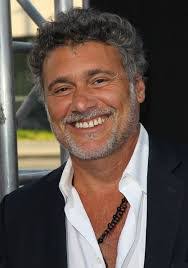 Donovan Bauer's Instagram, Twitter & Facebook