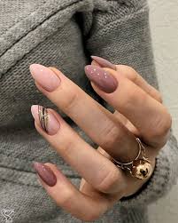 59 New Year S Nail Art Designs Beautiful And Fashionable For Winter Want Beautiful Attractive Nail Art Designs In 2020 Almond Nails Designs Fashion Nails Pink Nails