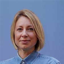 Lizzie Ball's Instagram, Twitter & Facebook