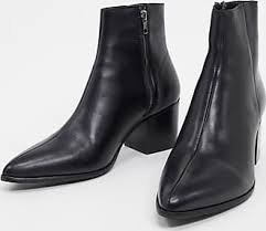 Buy vans authentic trainers in all black at asos. Asos Chelsea Boots You Can T Miss On Sale For Up To 60 Stylight