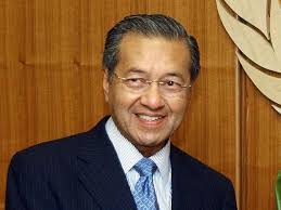 Tun mahathir mohamad terkenal dengan silat politiknya yang cukup panjang. Mahathir Mohamad Biography Facts Childhood Family Life Achievements Of Malaysian Prime Minister