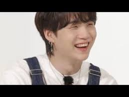 FELIZ CUMPLEAÑOS YOONGI!!💜😽 Celebro el cumple de Yoongi con vosotros