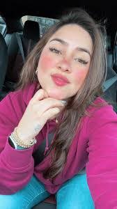 Alicia Claro's Instagram, Twitter & Facebook