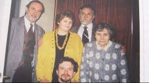 *** б.ступка родился 27 августа 1941 года в с. Nazyval Sebya Donom Korleone Kakim Bogdana Stupku Pomnyat Za Kadrom V Krugu Samyh Blizkih Lyudej