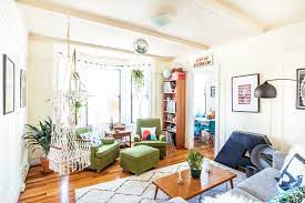 Check spelling or type a new query. House Tour A Craigslist Chic San Francisco Apartment Apartment Therapy